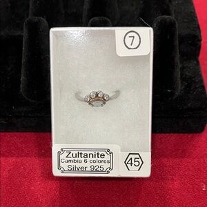 925 Silver Ring with Zultanite Color-Changing Gemstones